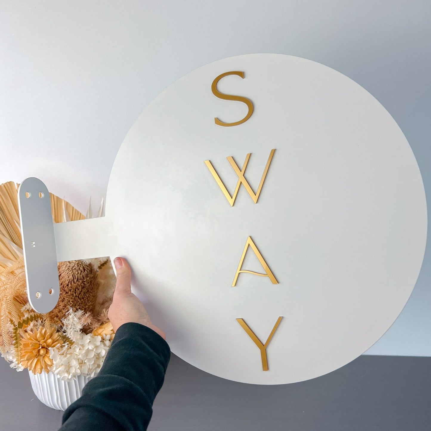 Round Metal Fold Sign