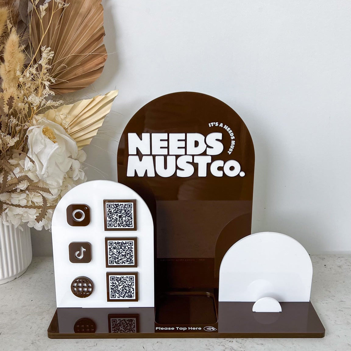 Triple Arch Display Sign
